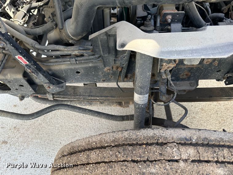 image for item DR5021 2008 Isuzu NQR  flatbed truck