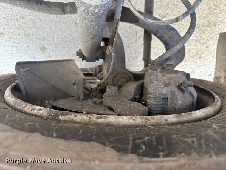 image for item DR5021 2008 Isuzu NQR  flatbed truck