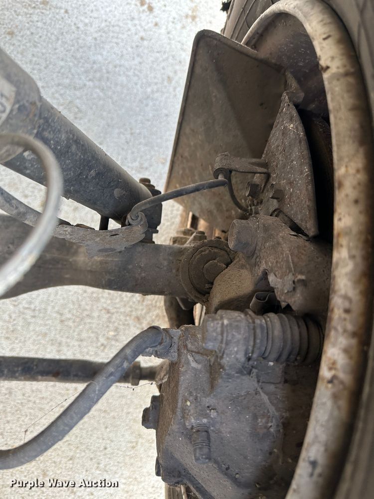 image for item DR5021 2008 Isuzu NQR  flatbed truck