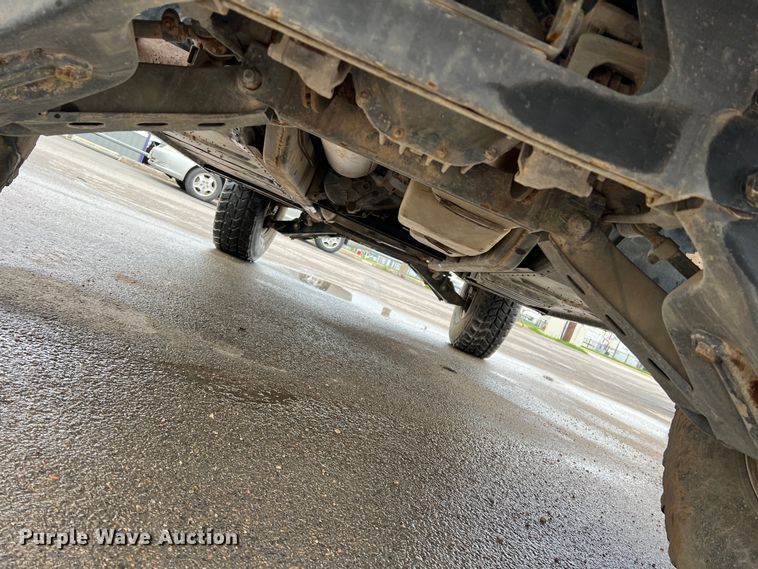 image for item DS2804 Am General M-1097R1 HMMWV  SUV