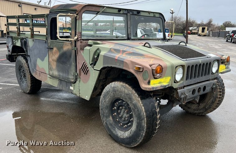 image for item DS2806 Am General M1097R1 HMMWV  SUV