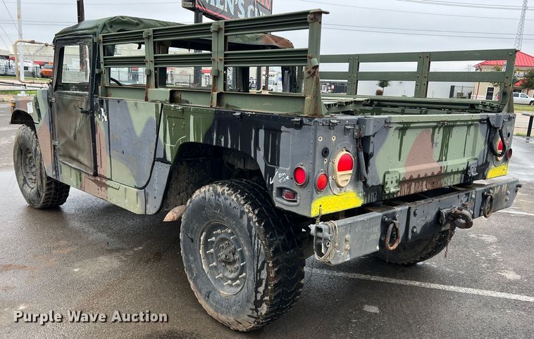 image for item DS2806 Am General M1097R1 HMMWV  SUV