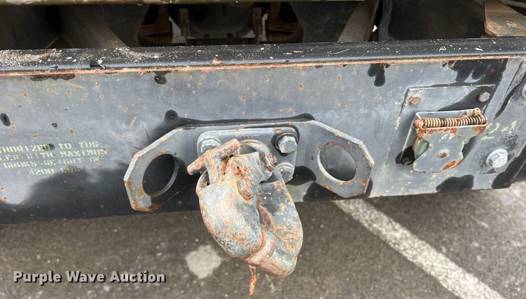 image for item DS2806 Am General M1097R1 HMMWV  SUV