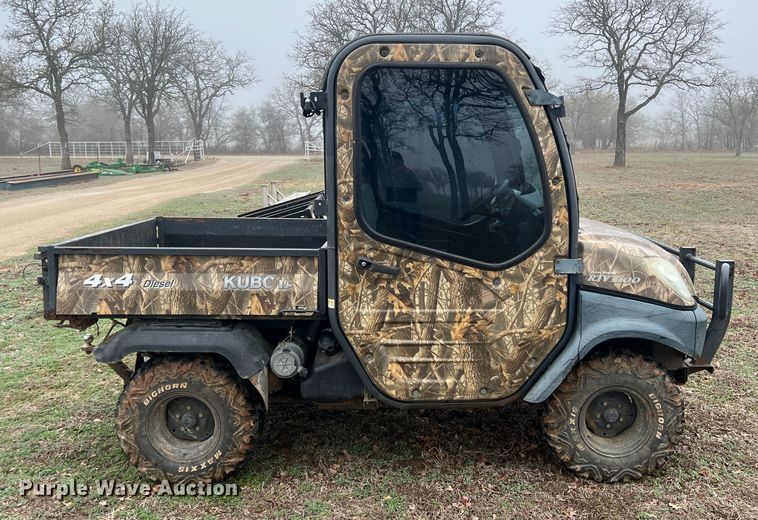 image for item DS2810 2001 Kubota RTV1100  utility vehicle