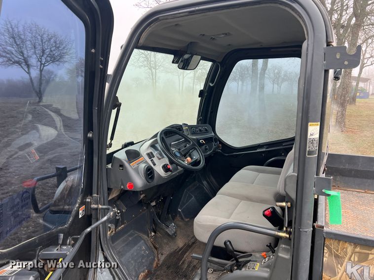 image for item DS2810 2001 Kubota RTV1100  utility vehicle