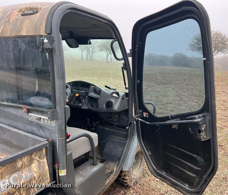 image for item DS2810 2001 Kubota RTV1100  utility vehicle