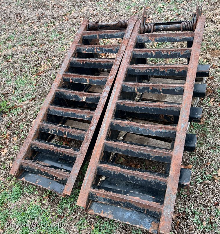 image for item DS2811 Trailer Ramps