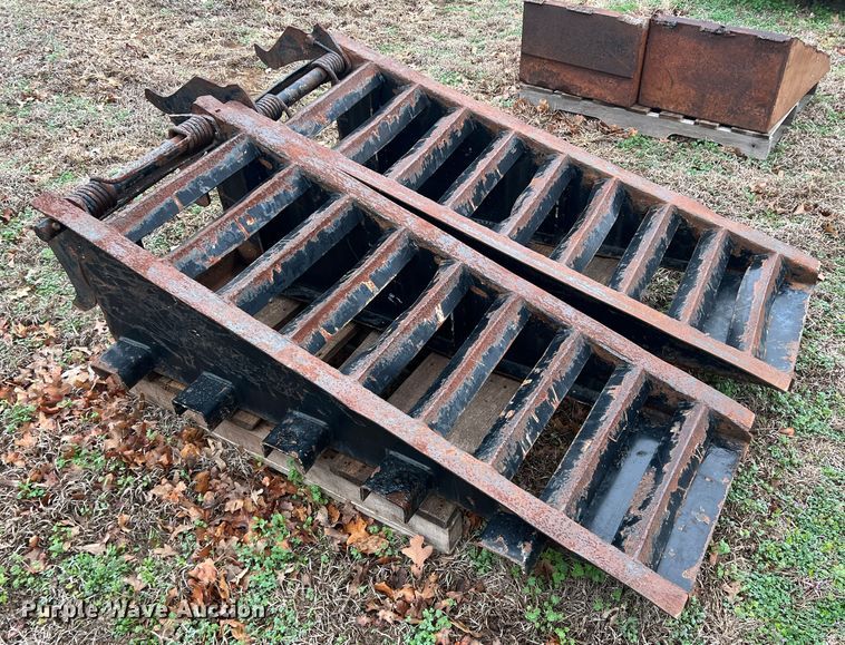 image for item DS2811 Trailer Ramps