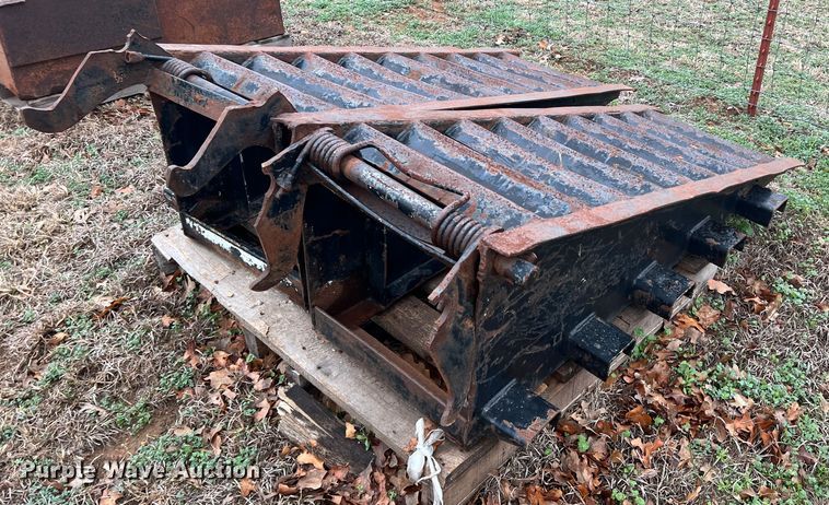 image for item DS2811 Trailer Ramps