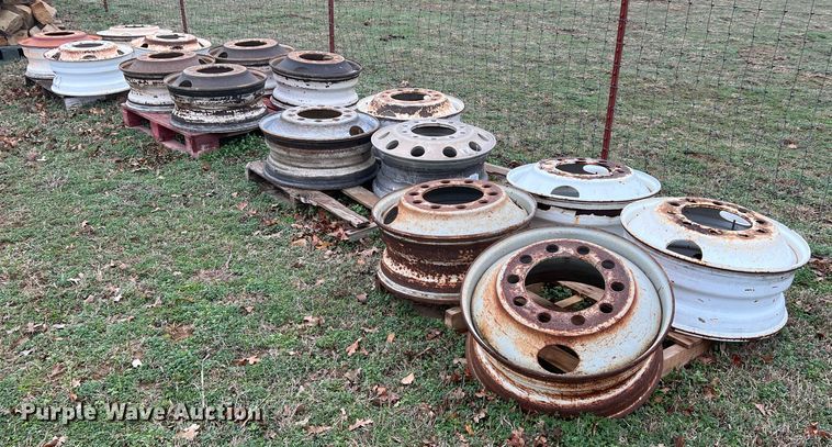 image for item DS2815 (15) 24.5" wheels