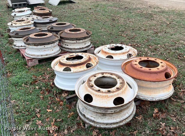 image for item DS2815 (15) 24.5" wheels