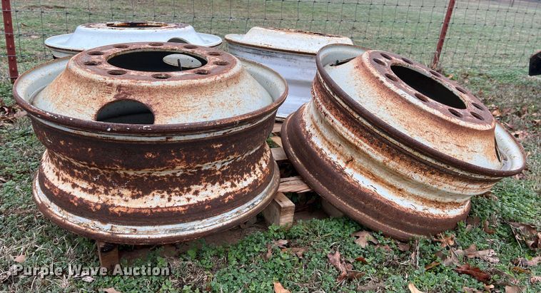 image for item DS2815 (15) 24.5" wheels