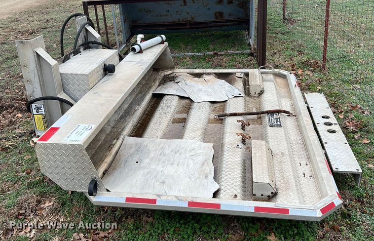 image for item DS2817 Headache rack