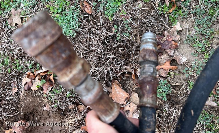 image for item DS2817 Headache rack