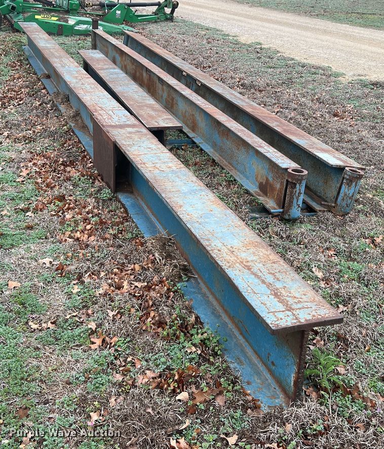 image for item DS2818 (4) I-beams