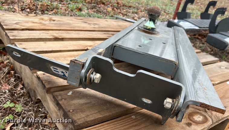 image for item DS2819 Truck parts