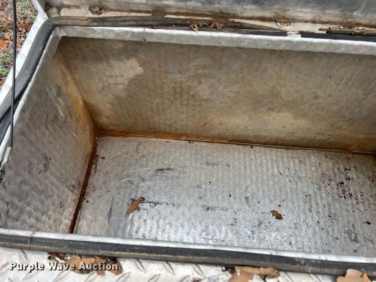 image for item DS2820 (3) toolboxes