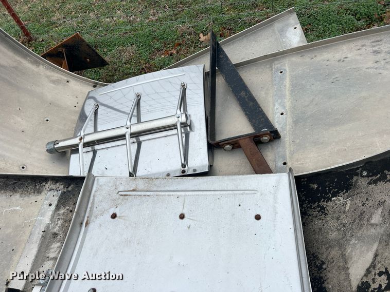 image for item DS2821 Truck parts