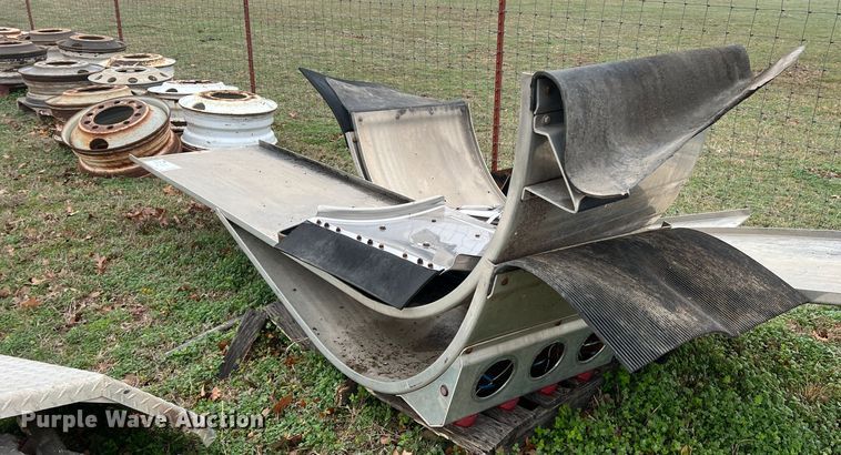 image for item DS2821 Truck parts