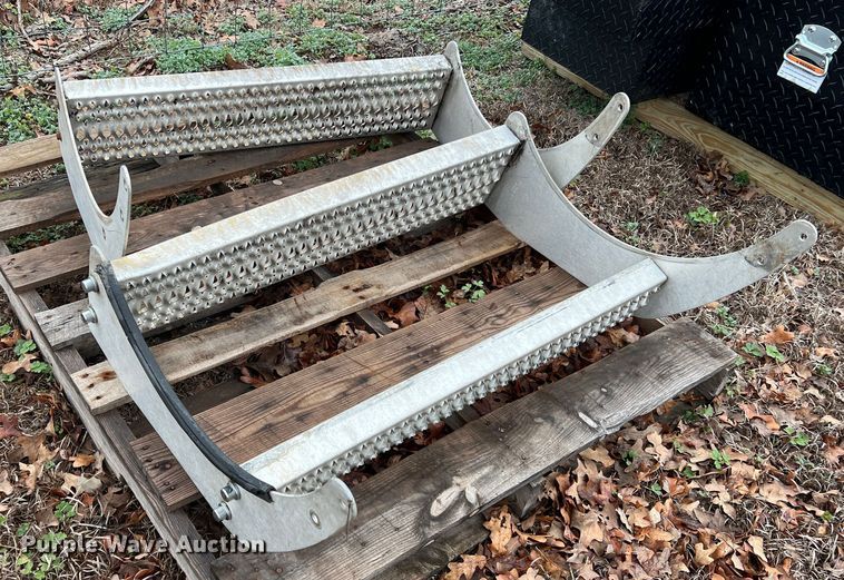 image for item DS2821 Truck parts