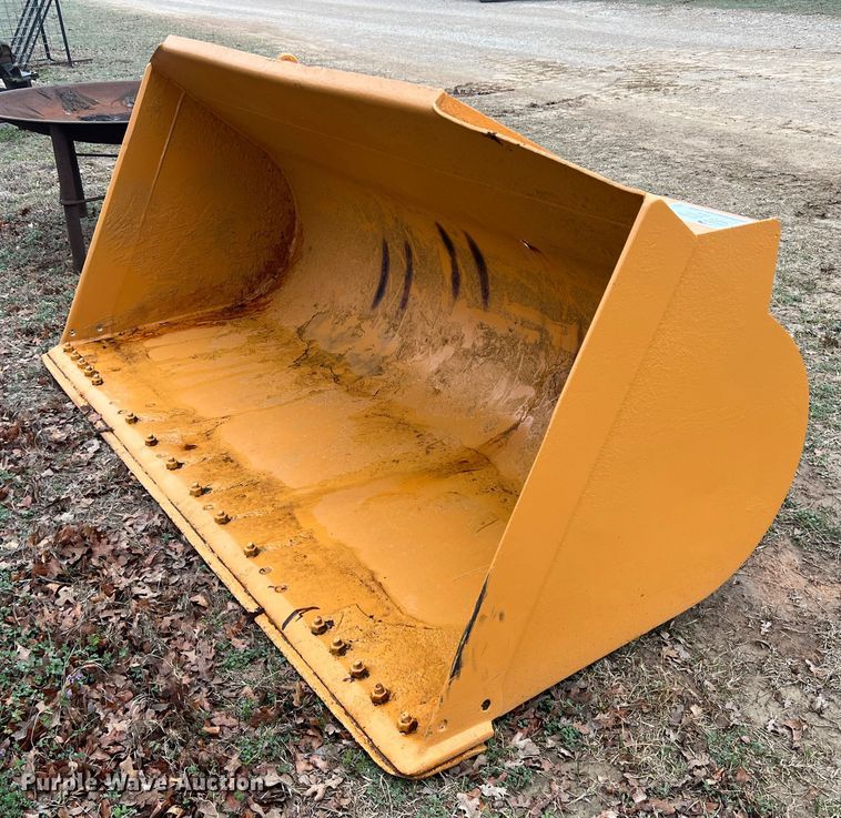 image for item DS2822 Wheel loader bucket