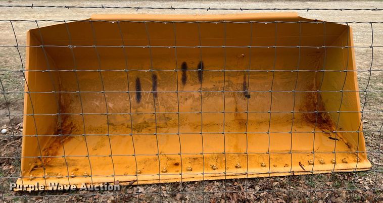image for item DS2822 Wheel loader bucket