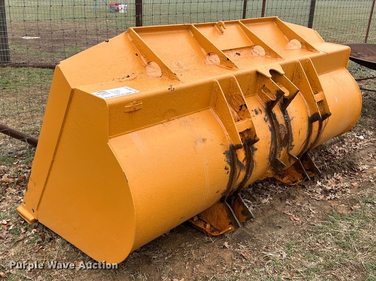 image for item DS2822 Wheel loader bucket