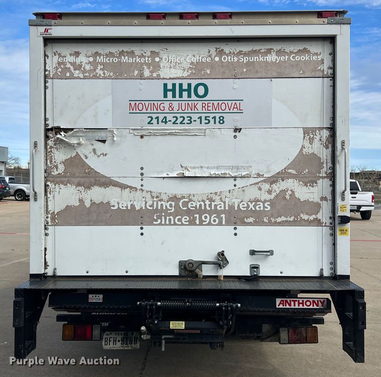 image for item DS2837 2011 Isuzu NPR  box truck