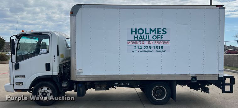 image for item DS2837 2011 Isuzu NPR  box truck