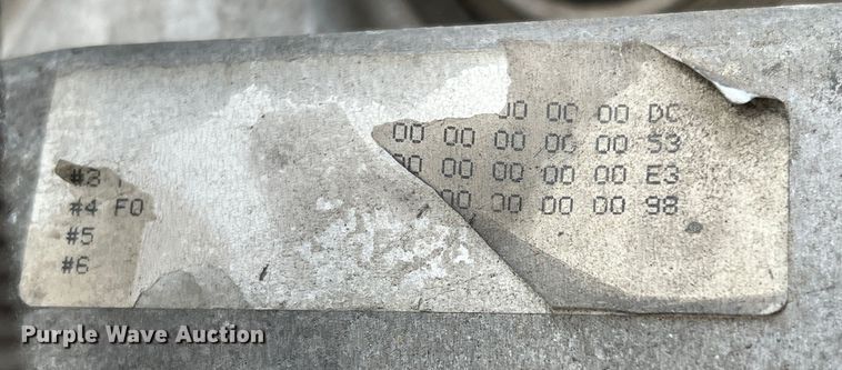 image for item DS2837 2011 Isuzu NPR  box truck