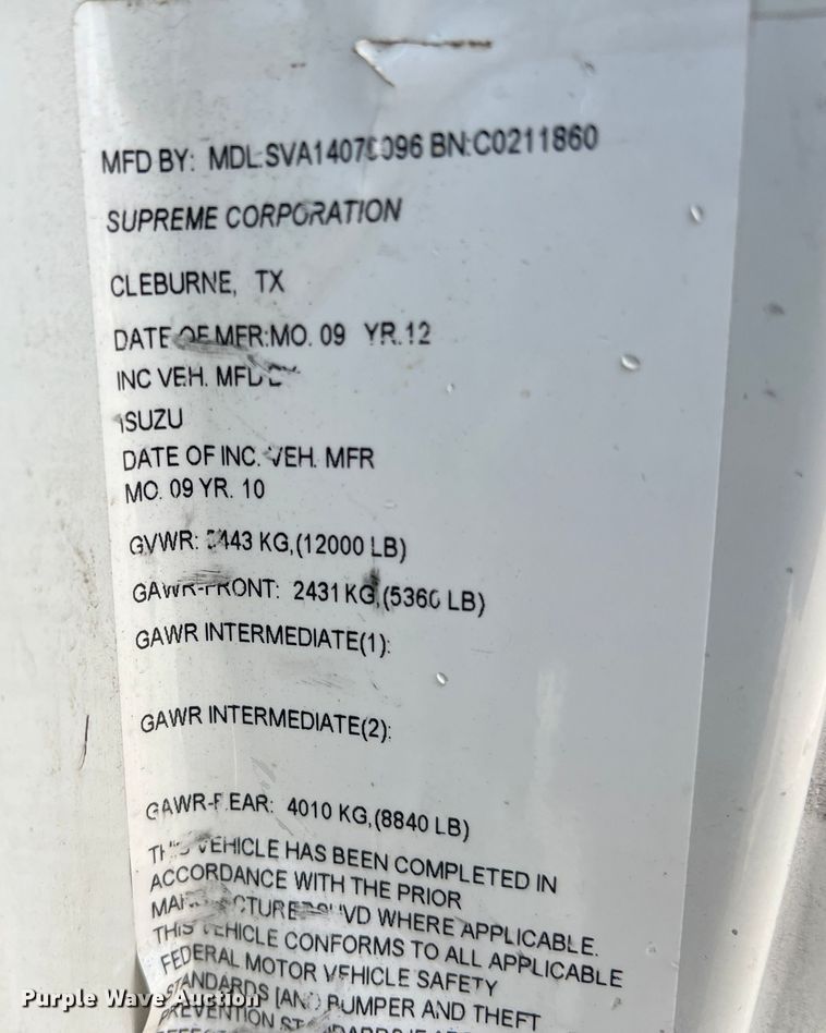 image for item DS2837 2011 Isuzu NPR  box truck