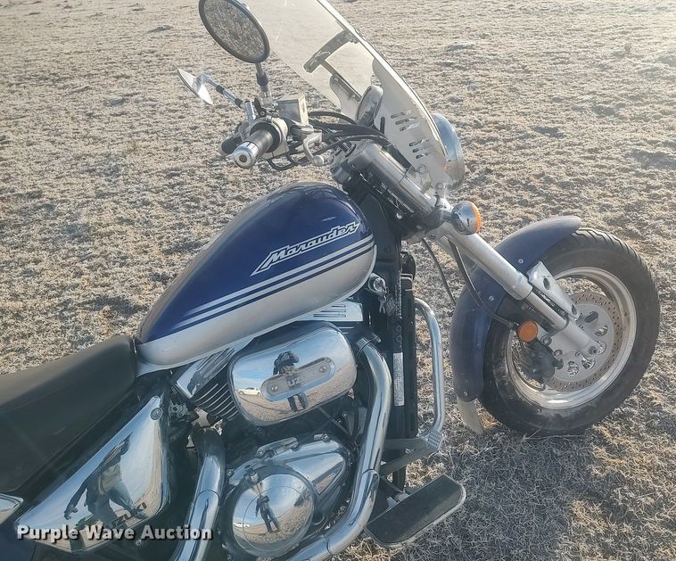 image for item GP9602 2002 Suzuki VZ800K2 Marauder  motorcycle