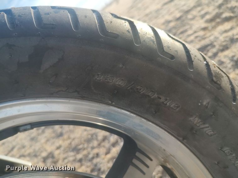 image for item GP9602 2002 Suzuki VZ800K2 Marauder  motorcycle