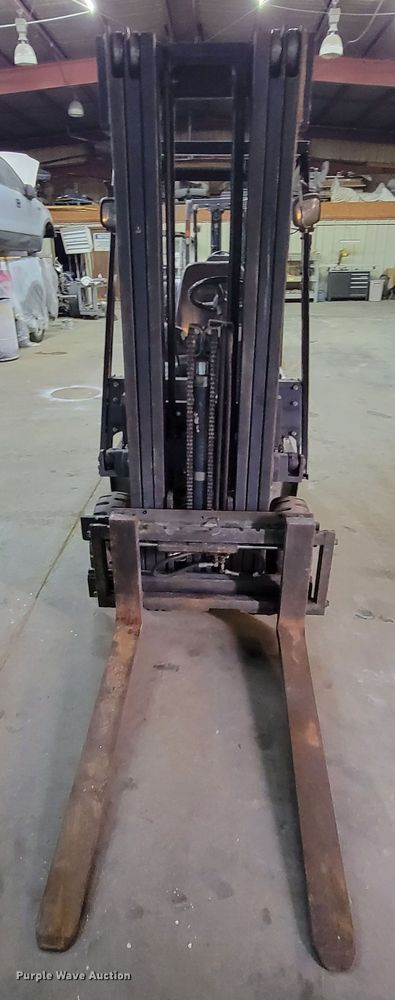 image for item HG9433 Komatsu 15  forklift