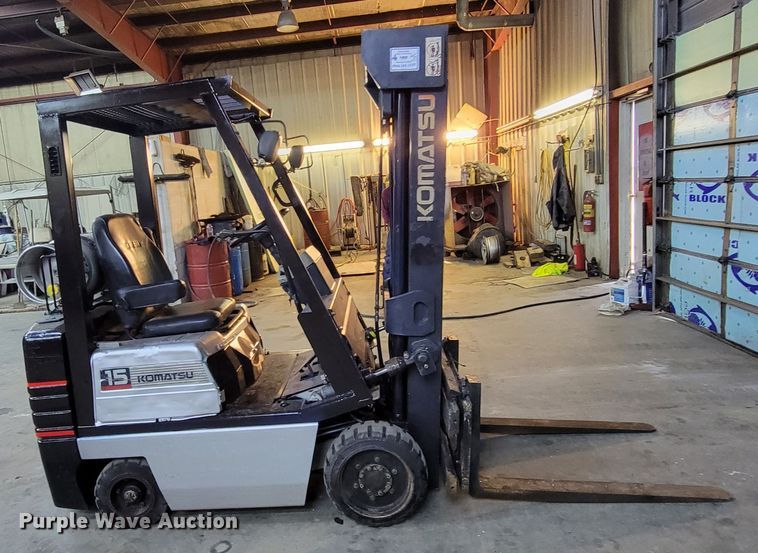 image for item HG9433 Komatsu 15  forklift