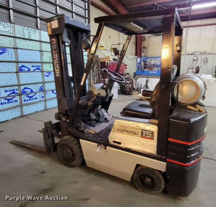 image for item HG9433 Komatsu 15  forklift