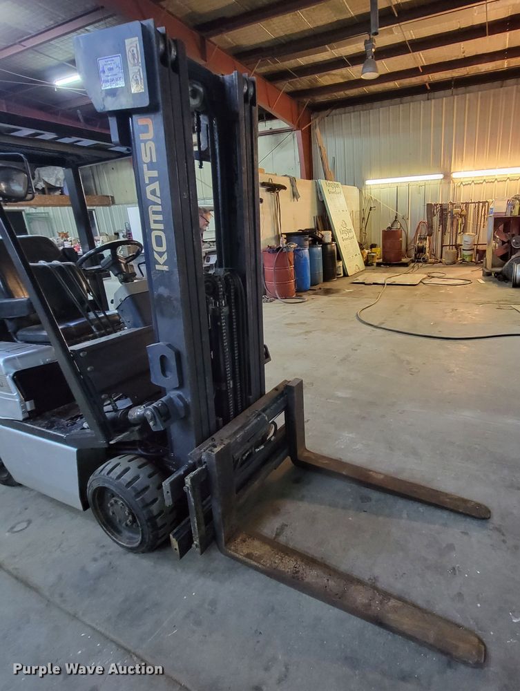 image for item HG9433 Komatsu 15  forklift