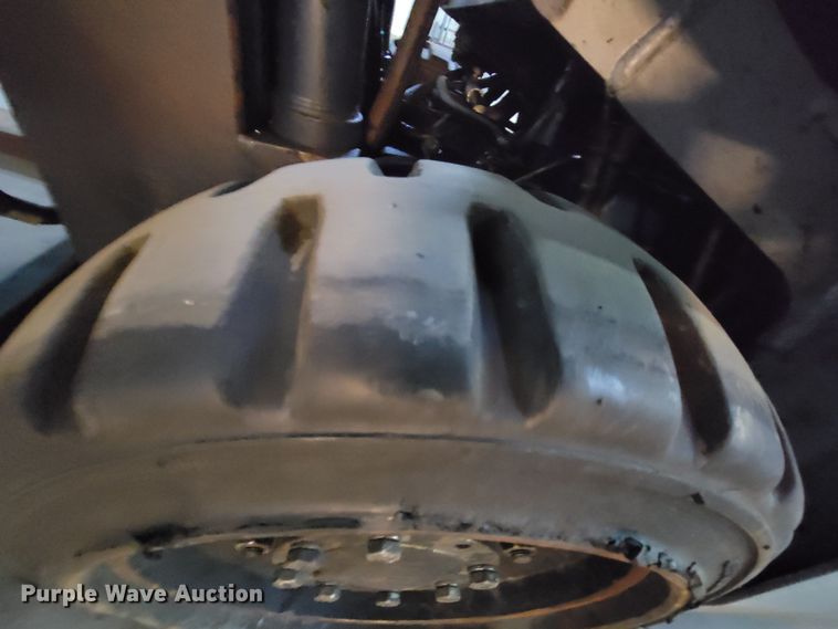 image for item HG9433 Komatsu 15  forklift