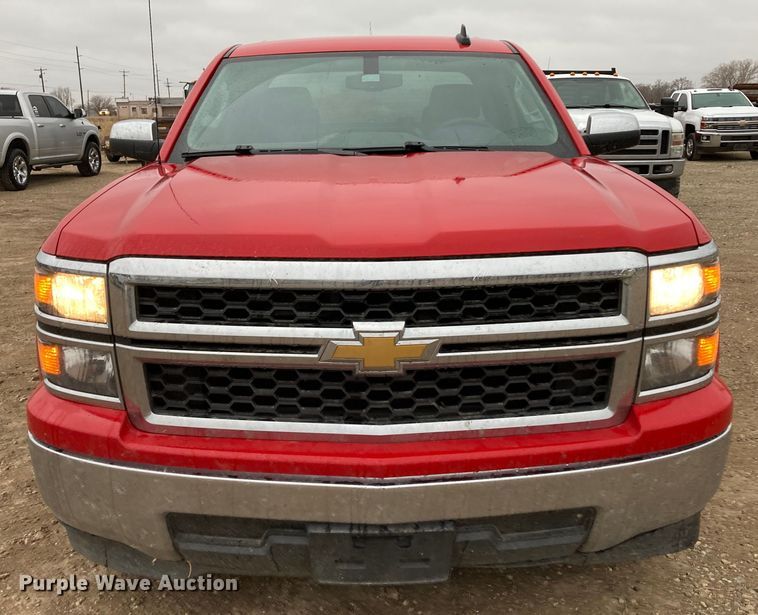 image for item HN9829 2015 Chevrolet Silverado 1500  Double Cab pickup truck