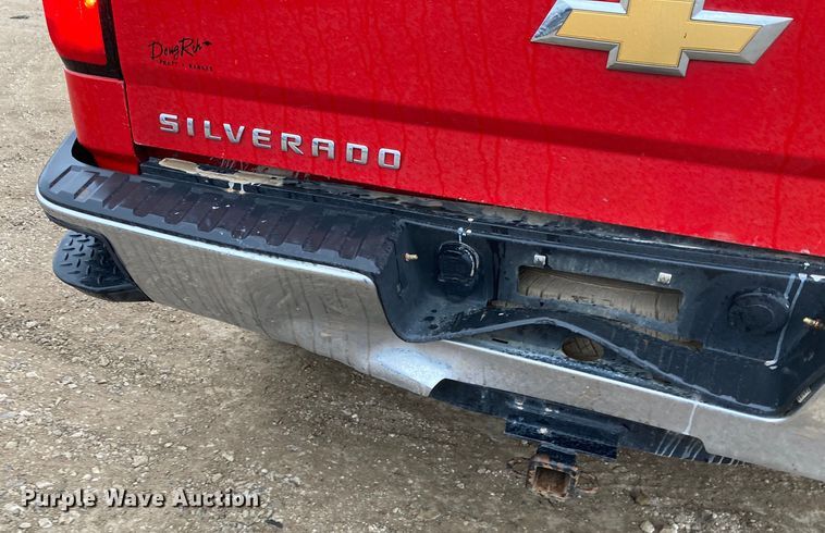 image for item HN9829 2015 Chevrolet Silverado 1500  Double Cab pickup truck