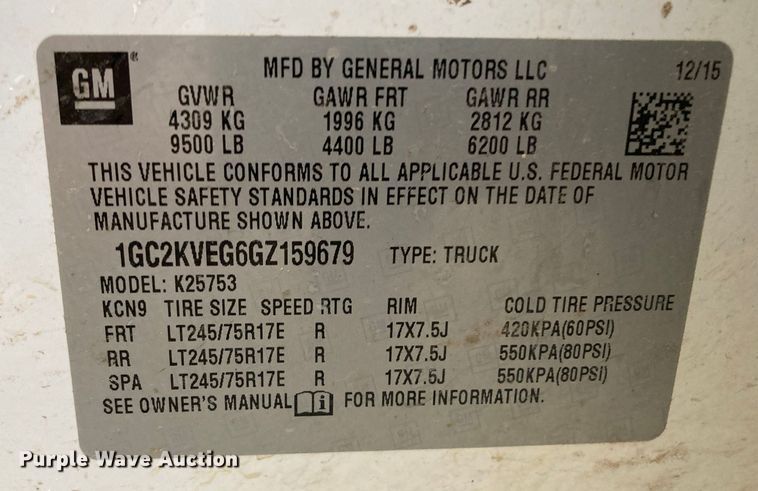 image for item HN9832 2016 Chevrolet Silverado 2500HD  Double Cab pickup truck