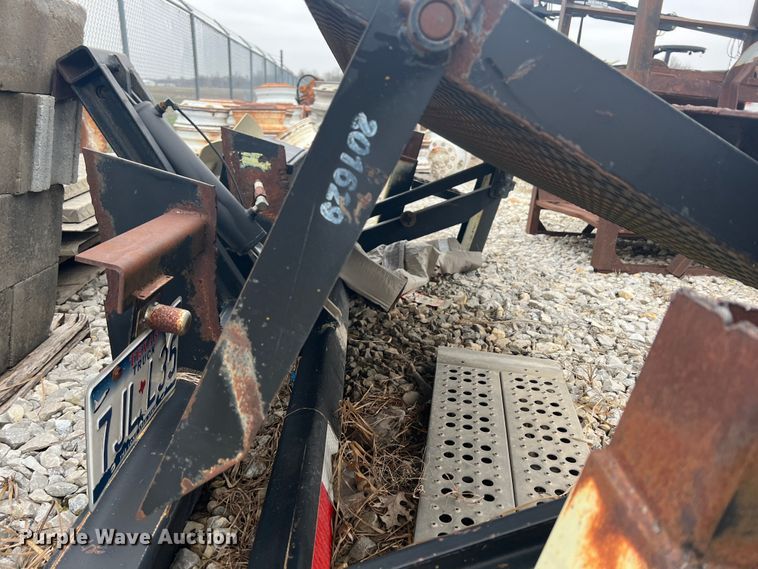 image for item ID9451 6' W end gate lift