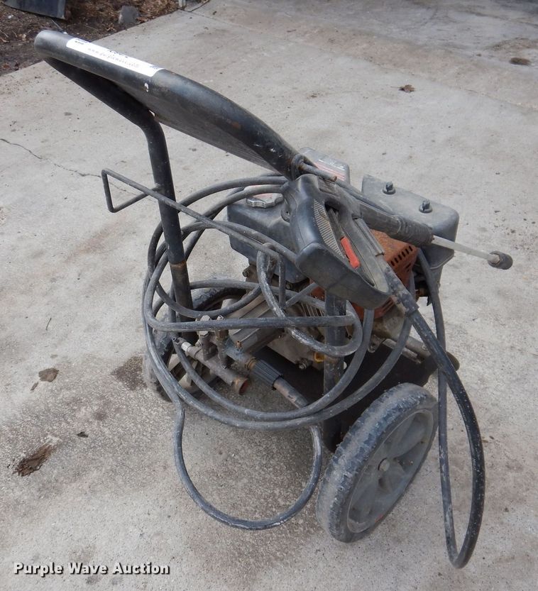 image for item IO9472 Champion  pressure washer