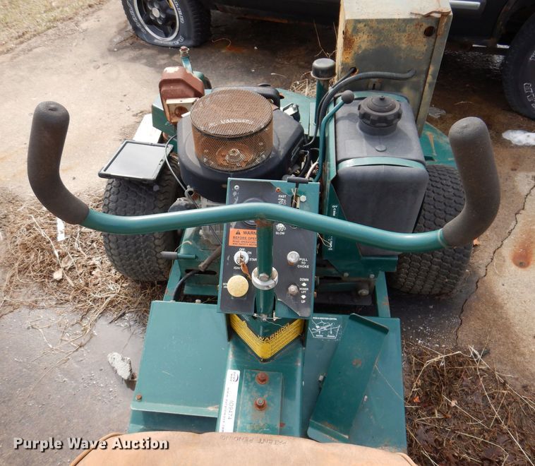 image for item IO9474 Ferris Criterion 320  lawn mower