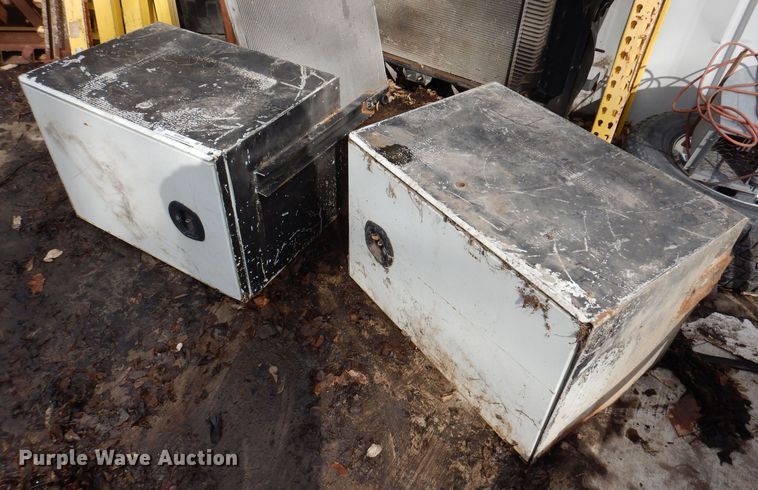 image for item IO9480 (2) toolboxes