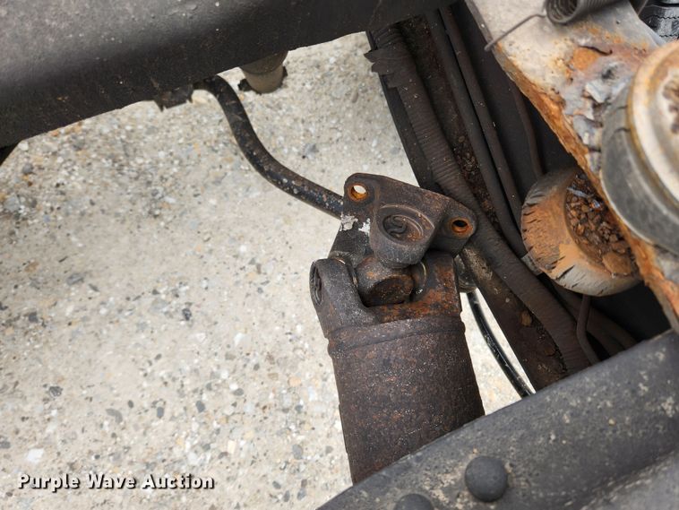 image for item JB9469 2011 Ford E450 Super Duty  van cab and chassis