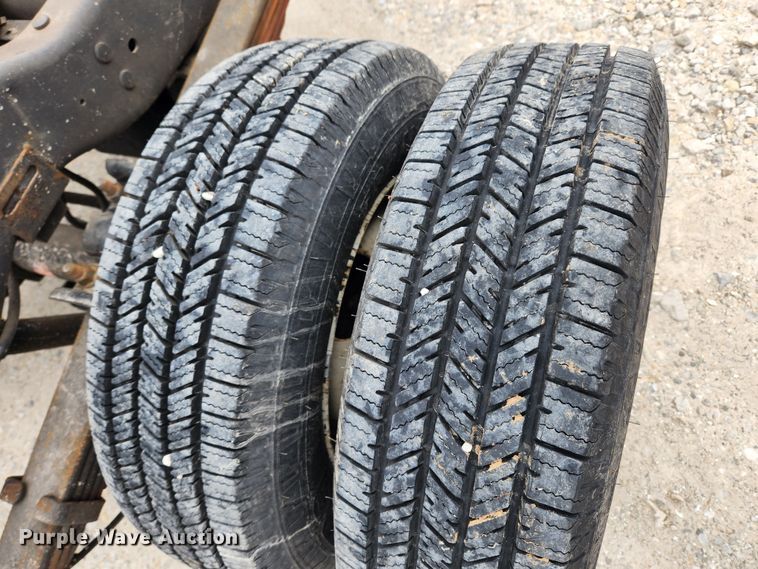 image for item JB9469 2011 Ford E450 Super Duty  van cab and chassis