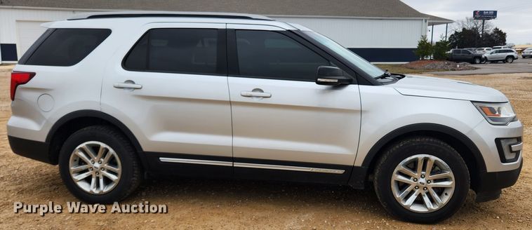 image for item JB9494 2016 Ford Explorer XLT  SUV