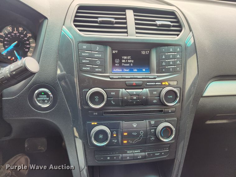 image for item JB9494 2016 Ford Explorer XLT  SUV