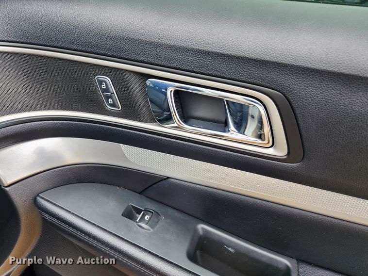 image for item JB9494 2016 Ford Explorer XLT  SUV